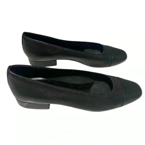 Vaneli Women's FC-313 Flat in Black Ecco Napa SZ 9 M - Picture 2 of 8